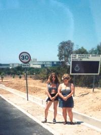 tpmh_sign4.jpg