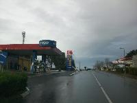 petrol_station2.jpg