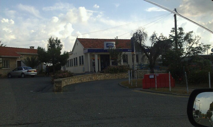 bank2.jpg
