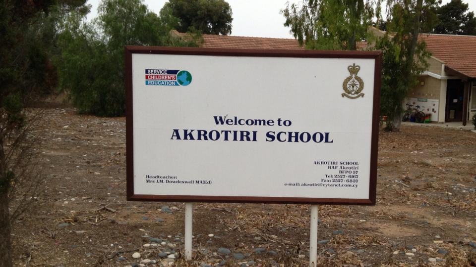 primary_school_sign2.jpg