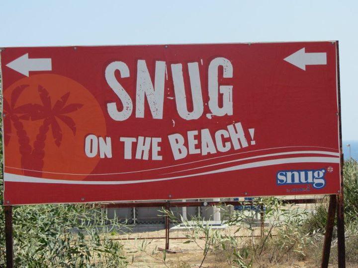 snug_sign.jpg