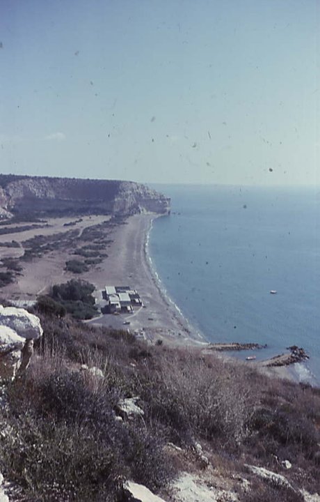 TunnelBeach_1985.jpg